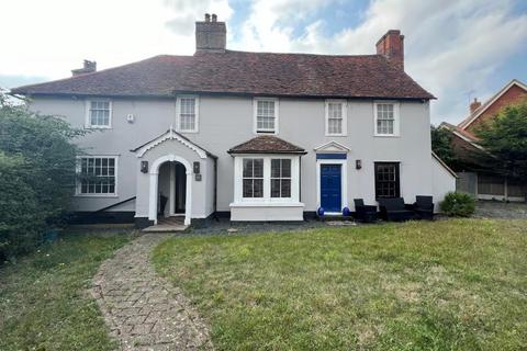 4 bedroom cottage for sale