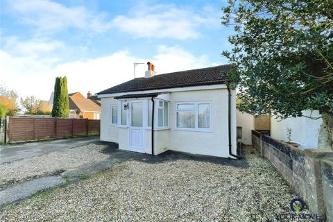 Hook Lane, Chichester PO20 2 bed bungalow for sale