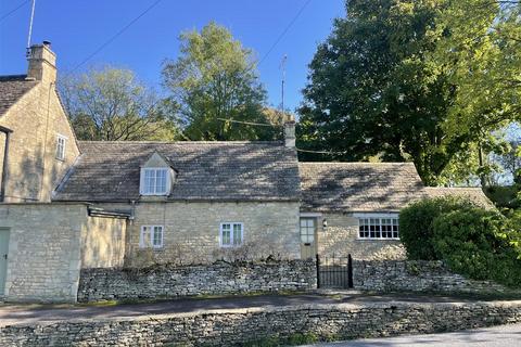Little Barrington, Burford 2 bed cottage for sale
