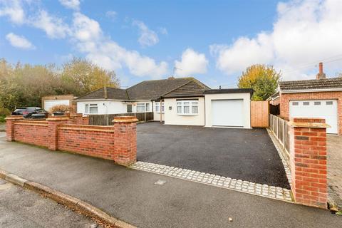 Orchard Drive, Meopham, Kent 3 bed semi