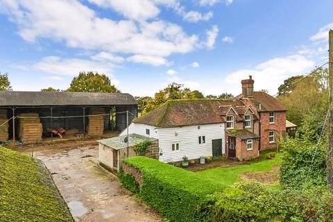 Grigg Lane, Headcorn, Ashford, Kent... 3 bed detached house for sale