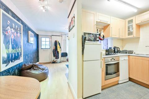 Longfellow Way, Bermondsey, London, SE1 1 bed flat for sale