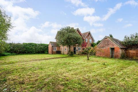 Church Farm Lane, Sidlesham... 2 bed semi