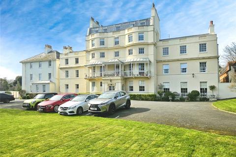 North Foreland Road, Kent CT10 2 bed flat for sale