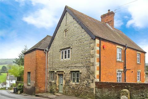 Melbourne Street, Bratton 4 bed semi