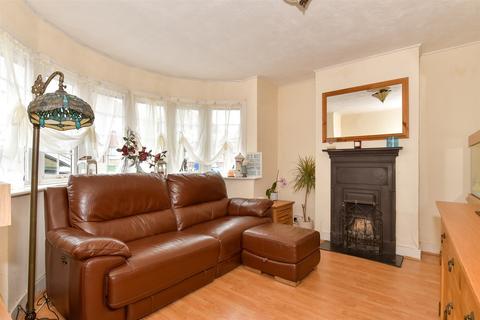 Seaton Road, Welling, Kent 3 bed semi