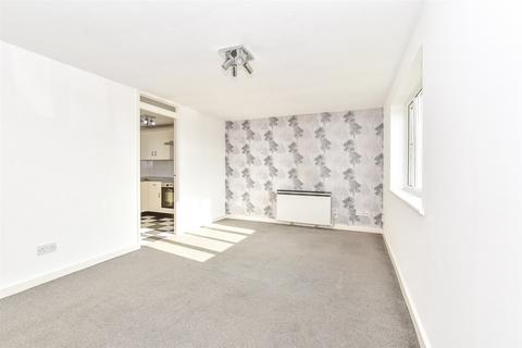 Smithers Lane, East Peckham... 2 bed apartment for sale