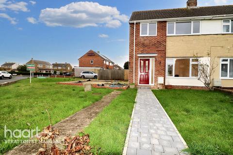 Blakeney Avenue, Swindon 3 bed end of terrace house for sale