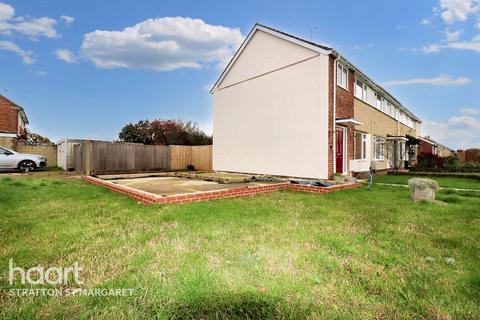 Blakeney Avenue, Swindon 3 bed end of terrace house for sale