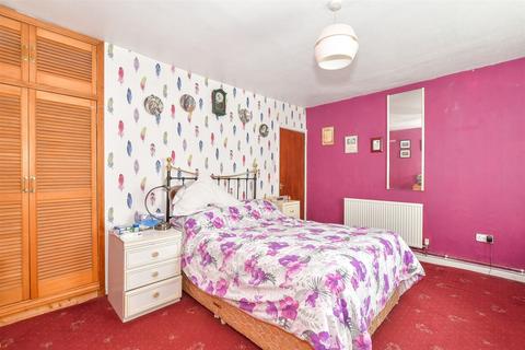 Green Street, Ryde, Isle of Wight 2 bed semi