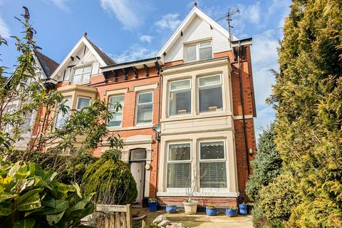 Victoria Road, Lytham St. Annes, FY8 5 bed end of terrace house for sale