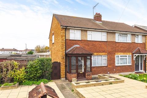 Tollgate Road, Waltham Cross 3 bed semi