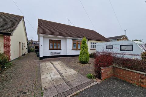 2 bedroom detached house for sale