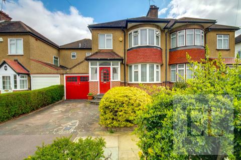 Romney Drive, Harrow HA2 4 bed semi