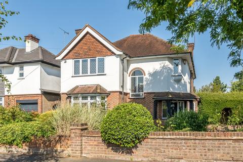 Langley Way, Watford WD17 4 bed detached house for sale