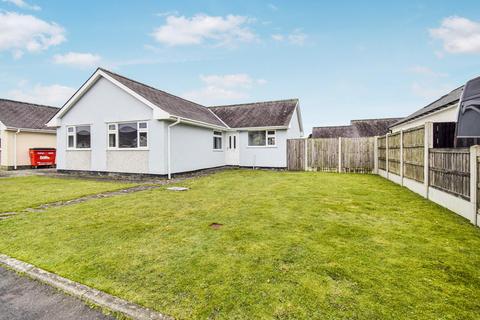 Cefn Y Gader, Morfa Bychan, Porthmadog 4 bed detached bungalow for sale