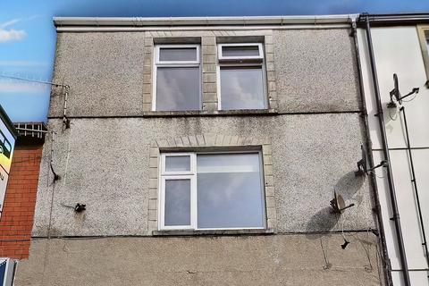 Commercial Street, Maesteg, CF34 2 bed apartment for sale