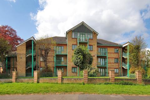 Copper Beech Close, Gravesend, Kent... 2 bed apartment for sale