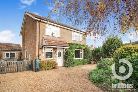 Lynn Road, Grimston, King's Lynn 4 bed detached house for sale
