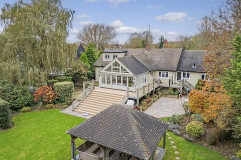 Swan Street, Kelvedon, CO5 5 bed detached house for sale