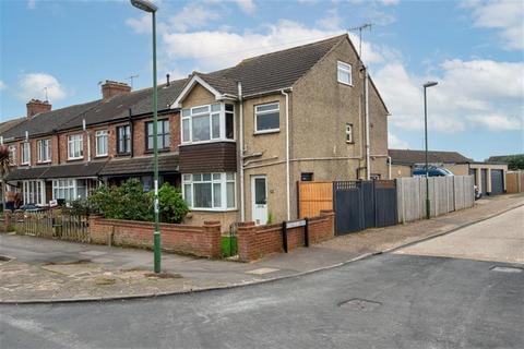 Lancing BN15 2 bed maisonette for sale