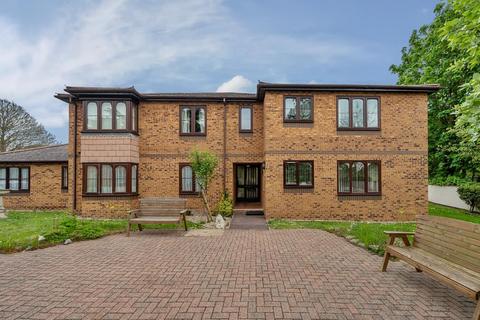 Slough,  Berkshire,  SL1 1 bed flat for sale