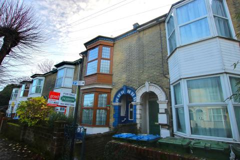 Southampton 4 bed property for sale