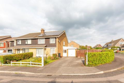 Mulberry Close, Bristol BS48 3 bed semi