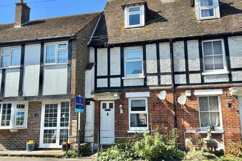 The Street, Folkestone CT18 2 bed terraced house for sale