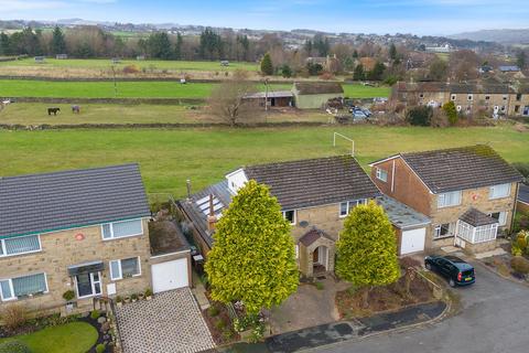 Farfield Avenue, Hepworth, Holmfirth 4 bed detached house for sale