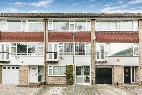 Rookery Court, Marlow 4 bed townhouse for sale