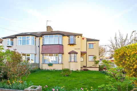 Spring Park Avenue, Croydon, Surrey, CR0 4 bed semi