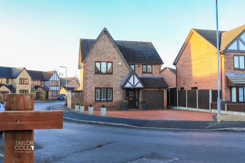 Brancaster Close, Amington Fields 4 bed detached house for sale
