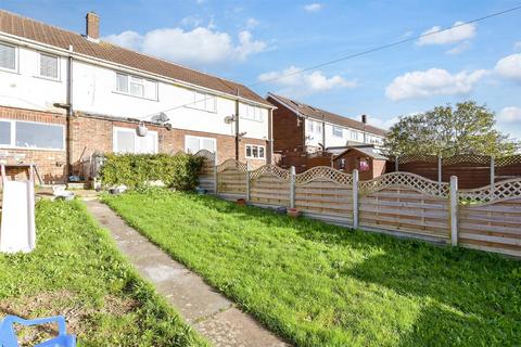 Laburnum Road, Strood, Rochester, Kent 3 bed terraced house for sale