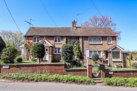 Netherfield Road, Battle, TN33 3 bed detached house for sale