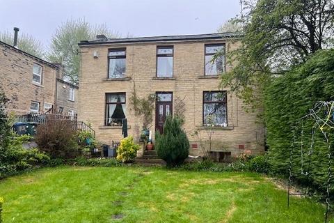 Bradford Road, Idle, Bradford 3 bed detached house for sale