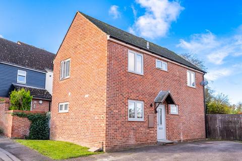 Maynard Close, Dunmow, Essex 3 bed detached house for sale