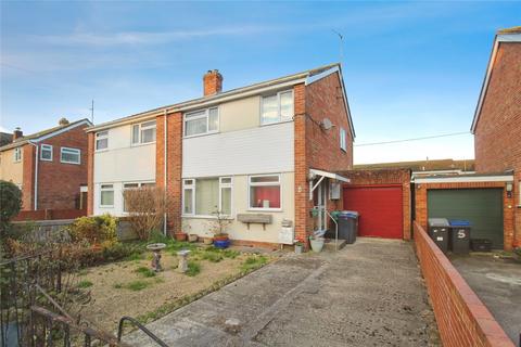 Chantry Gardens, Southwick 3 bed semi