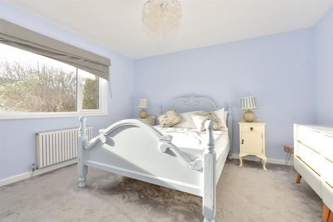 St. Andrew's Way, Freshwater, Isle of... 2 bed detached bungalow for sale