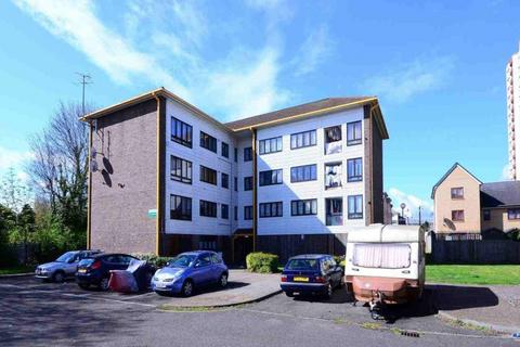 Summerwood Road, Isleworth, Greater... 3 bed flat for sale