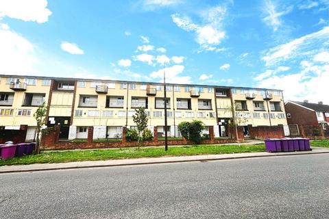 Croxteth, Liverpool L11 2 bed maisonette for sale