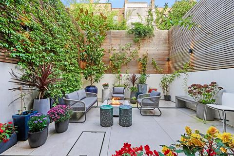 Ifield Road, London 4 bed terraced house for sale