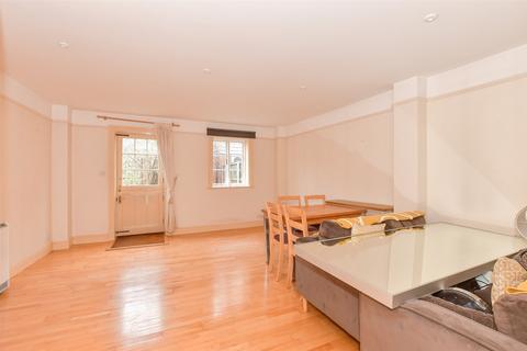 Northgate, Canterbury, Kent 3 bed terraced house for sale