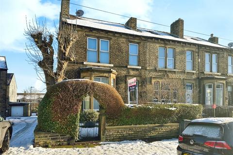 Broomfield Road, Marsh, Huddersfield... 4 bed end of terrace house for sale