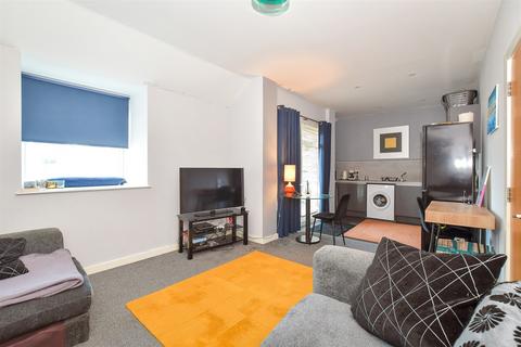 Church Road, Chichester, West Sussex 1 bed apartment for sale