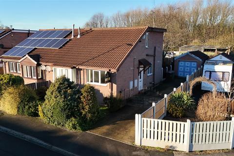 Brooksfield, South Kirkby WF9 3 bed semi