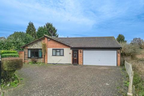 Trent Road, Bulkington, Bedworth 2 bed detached bungalow for sale