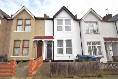 Queens Road, New Malden 2 bed terraced house for sale