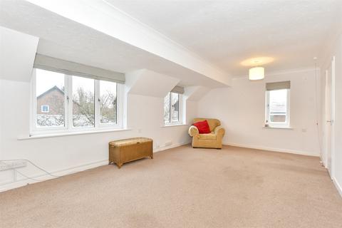 East Meon Road, Waterlooville, Hampshire 2 bed flat for sale