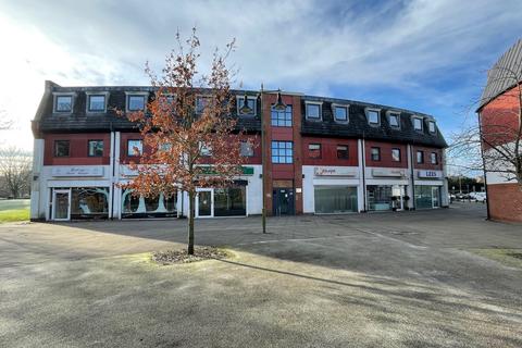 Moors Walk, Welwyn Garden City AL7 2 bed flat for sale